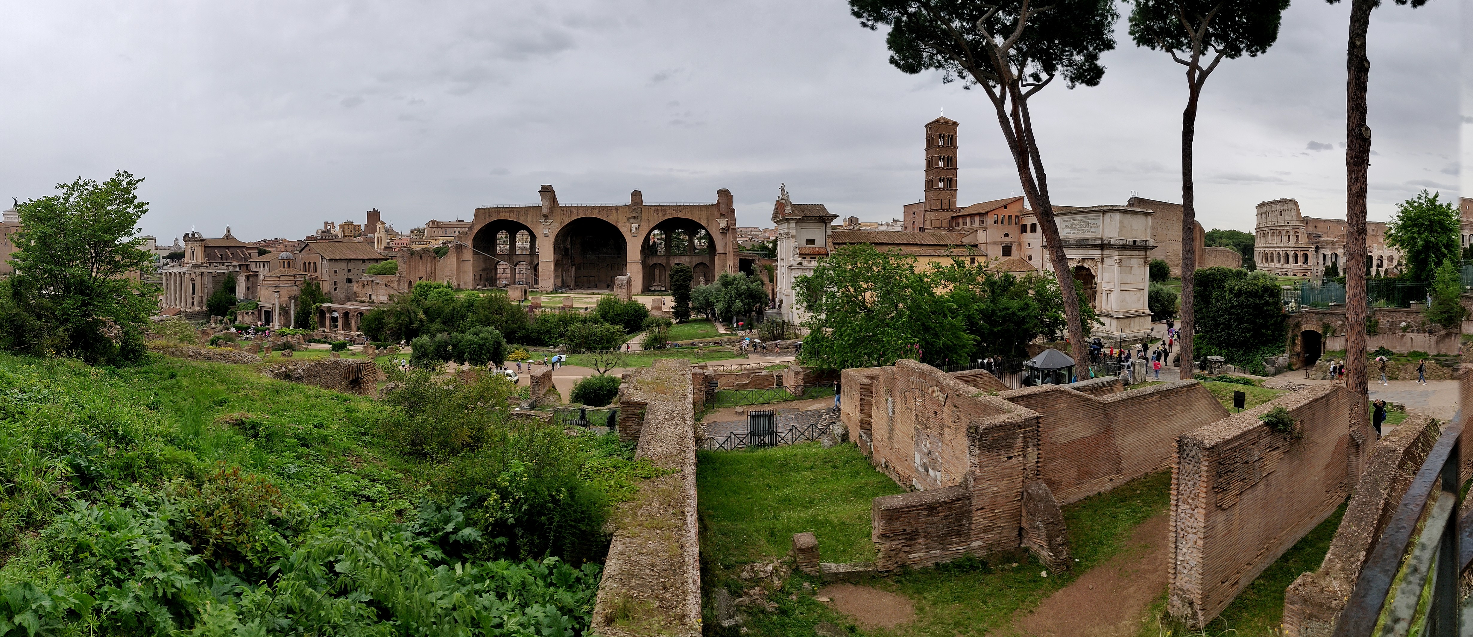 panoramique Rome colisée et palatin